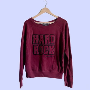 NWT Sz L Hard Rock Cafe San Antonio Cotton Blend Embroidered Red Sweatshirt